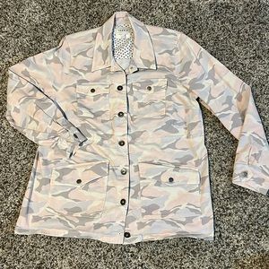 Torrid light camo twill utility button jacket. 2X